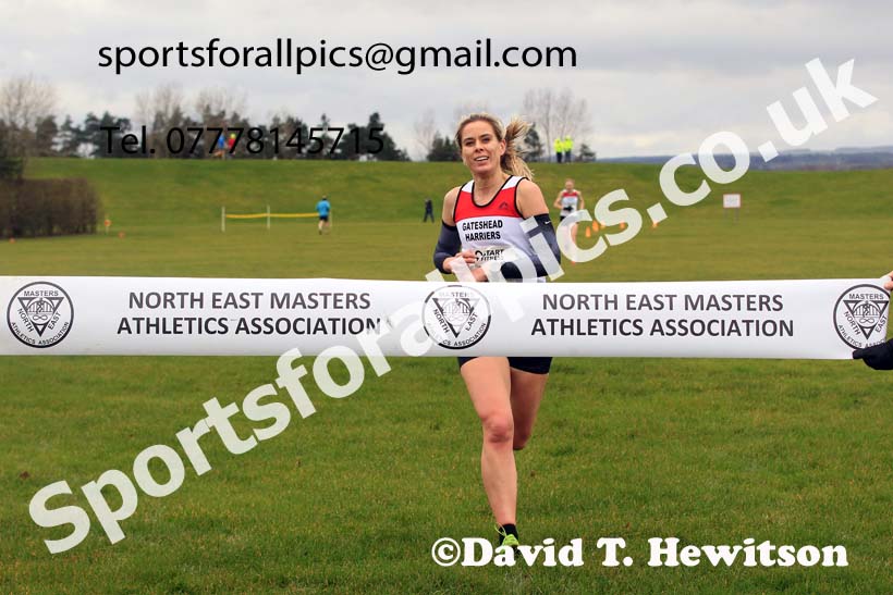 Womens 35+ and Mens 65+ 2023 NEMAA Cross Country, Croft Circuit, North Yorkshire. Photo: David T. Hewitson/Sports for All Pics